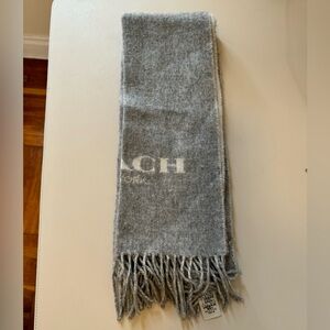 Coach scarf - classic gray